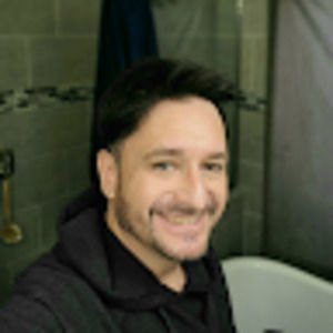 Meet your Posher, Marcos